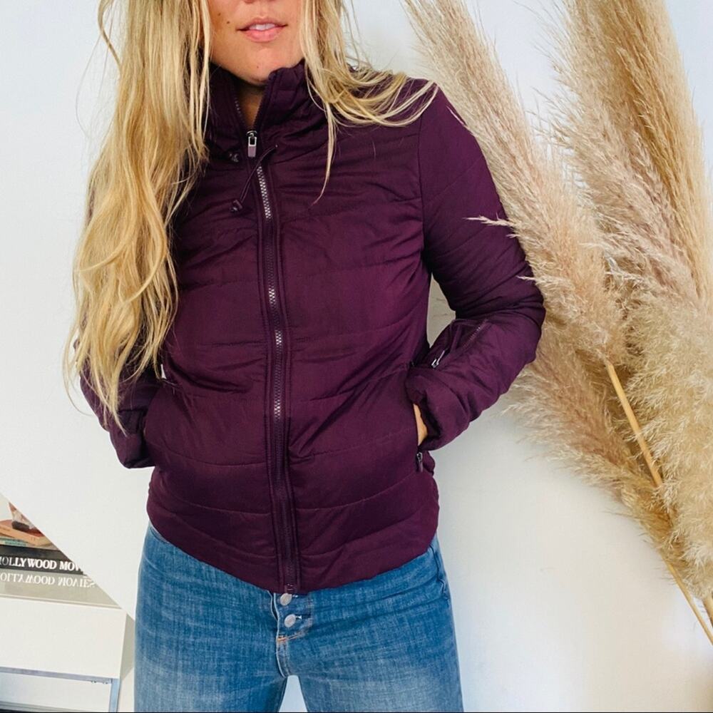 FABLETICS Plum Purple Mischa Insulated Puffer Hooded Zip Jacket Coat Small